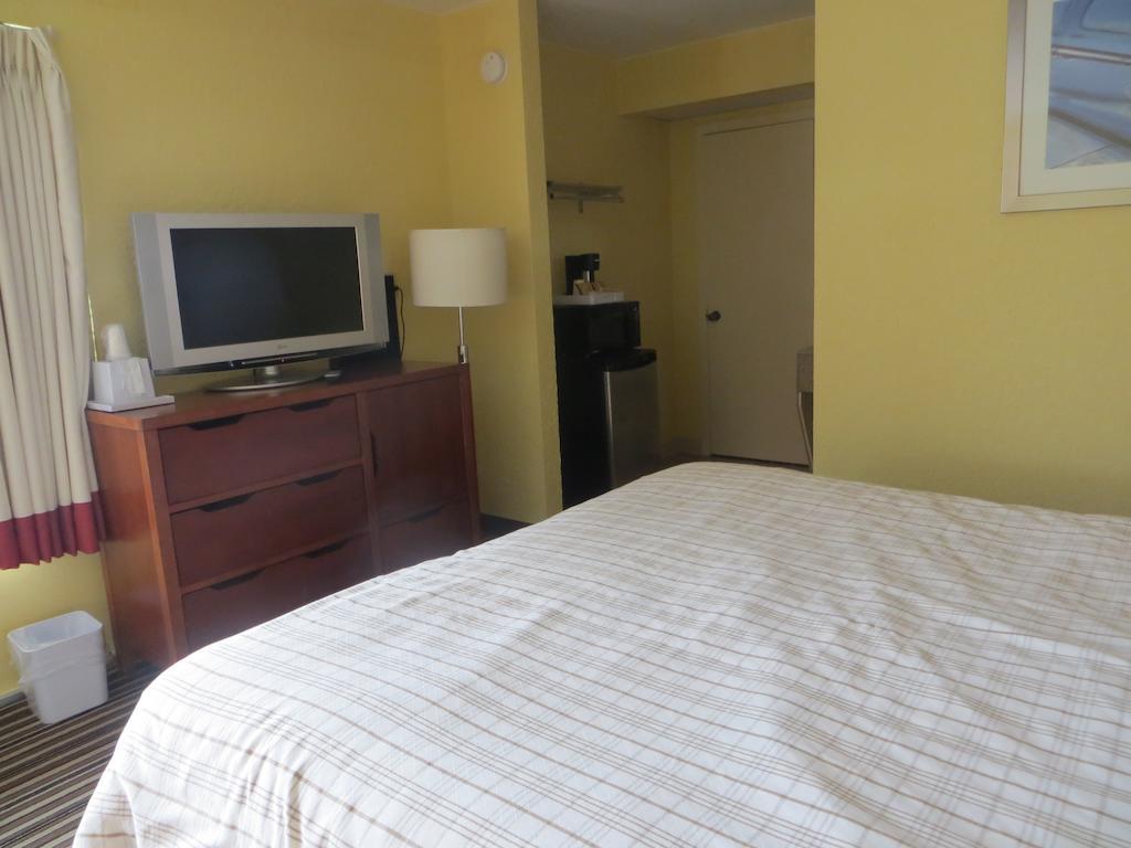 Days Inn Pigeon Forge South Extérieur photo